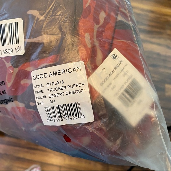 Good American Trucker Puffer Jacket Desert Camo Womens XL Red Tan Camouflage - Picture 10 of 12